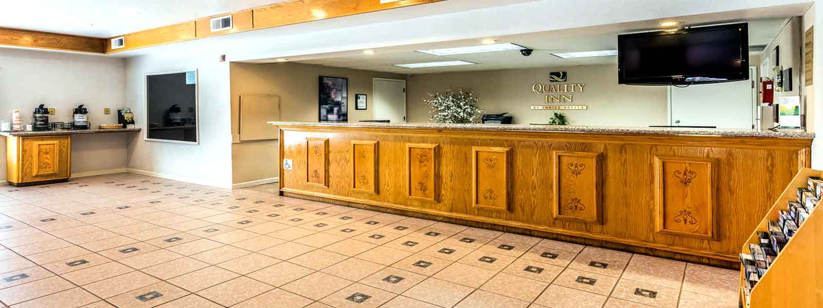Discount Budget Cheap Affordable Hotels Motels Quality Inn Downtown State University